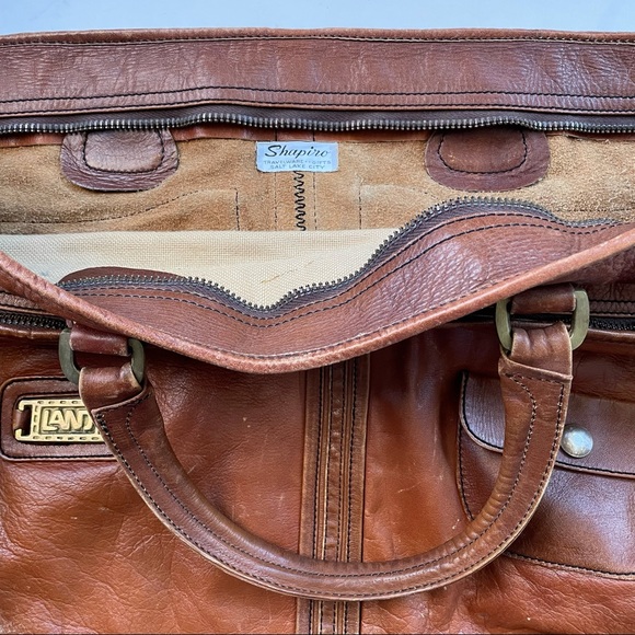 Vintage Shapiro Leather Bag - Picture 9 of 11